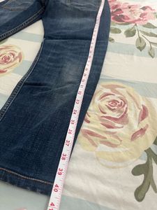 Levi's Dark Wash Denim Jeans