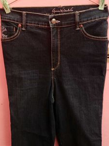 GLORIA VANDERBILT AMANDA Short Jeans