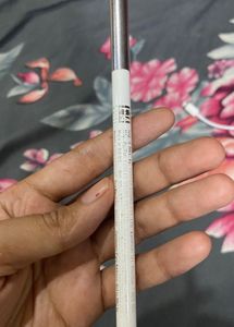 Blue Heaven Kajal Pencil + white eyeliner