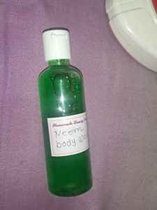 Homemade Neem Body Wash