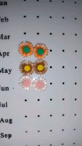 Flower studs Stand