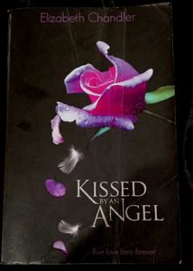 Kissed by an Angel - Elizabeth Chandler