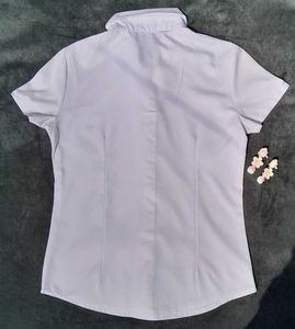 Elegant White Fitted Formal Shirt 🤍