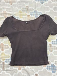 Uniqlo Ribbed Black Tank