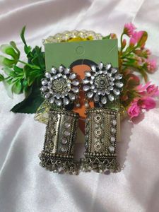 Kundan Stone Oxidised Jhumke