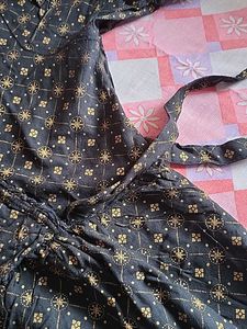 Stylish Black &amp; Gold Printed Kurta