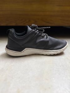 Stylish Black Sneakers/Shoes