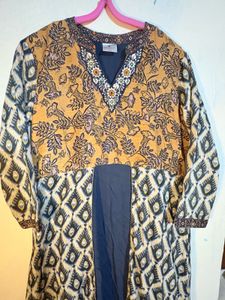 Stylish Printed Kurta