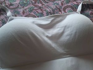Comfortable full coverage White Bra