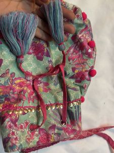 Floral Drawstring Bucket Bag