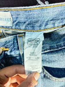 levis Classic Blue Wash Denim Jeans