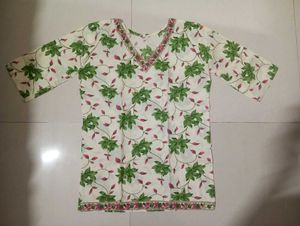 Floral Print V-Neck Kurta