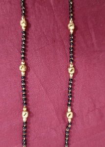 Elegant Leaf Mangalsutra