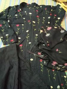 Black Floral Kurti Set