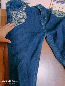 2 Jeans