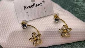🍓🎁🥳beautiful Flower Drop Earrings to combo