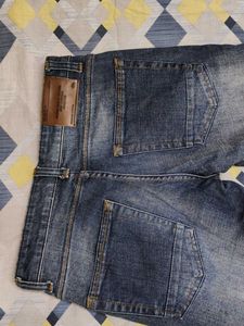 MAX damaged Jeans