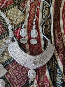 bridal jewelry with box
