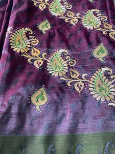 Beautiful Silk Saree with Paisley Motifs
