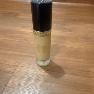 Too Faced Born This Way Foundation