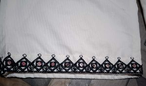 Chic Black &amp; White Embroidered Kurta Set