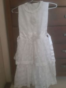 Beautiful white gown dress for girls