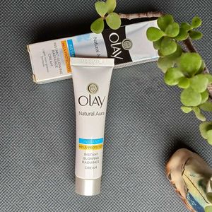 Olay Natural Aura Cream