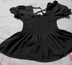 Chic Black Smocked Puff Sleeve Top