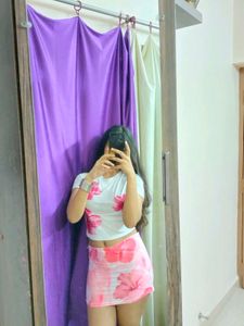 Floral Crop Top 🍓