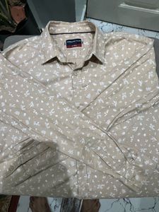 Men's Short Sleeve Button-Up Shirt