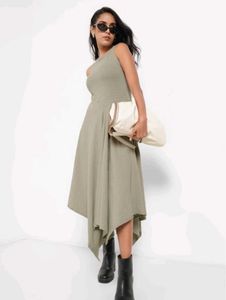 Light Grey Sleeveless Midi Dress