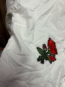 White Rose Patch Crop Shirt