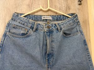 Light Wash Denim Jeans
