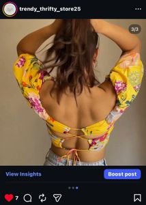 Chic Off-Shoulder Floral Crop Top