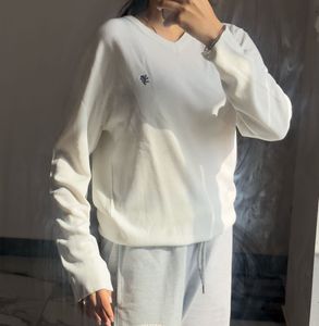 Comfortable White V-Neck Pullover
