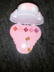 Make Up Kit