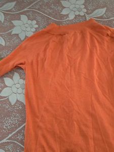 Bundle of two long-sleeved tops