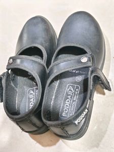 Girls black school shoes