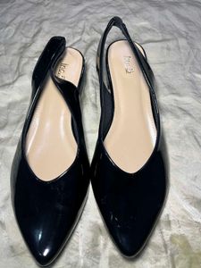 Elegant Black Slingback Heels