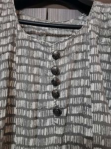 Sleeveless Cotton Anarkali Kurti