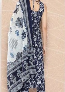Stylish Blue &amp; White Ethnic Kurta Set