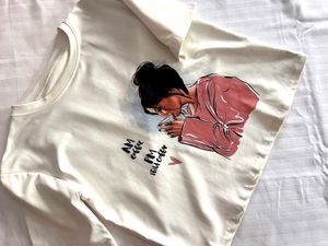 White  Print Tee crop