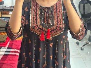 Black &amp; Red Ethnic Kurta Set