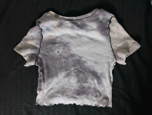 ᝰ.ᐟ Grey Lace-Up Crop Top