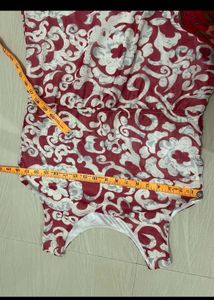 MANGO Stylish Geometric Print V-Neck Top