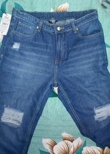 Women's Ripped Blue Jeans