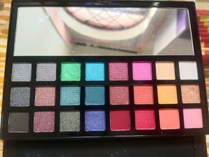 Hilaryrhoda Eyeshadow Palette