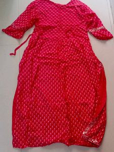 Elegant Red Embroidered Kurta