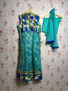 Beautiful Teal Kurta Set with Blue Floral Print