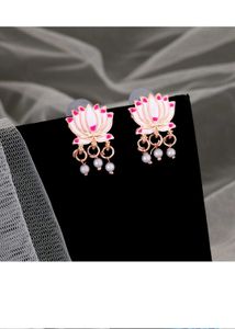 Lotus Design Necklace &amp; Earring Set